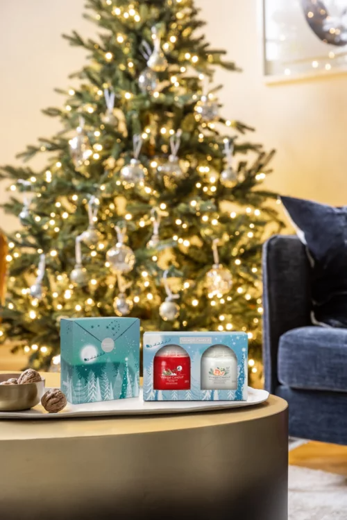 CANDELA PICCOLA TUMBLER E TRE CANDELE VOTIVA IN VETRO - Yankee Candle - Confezione Regalo BRIGHT LIGHTS