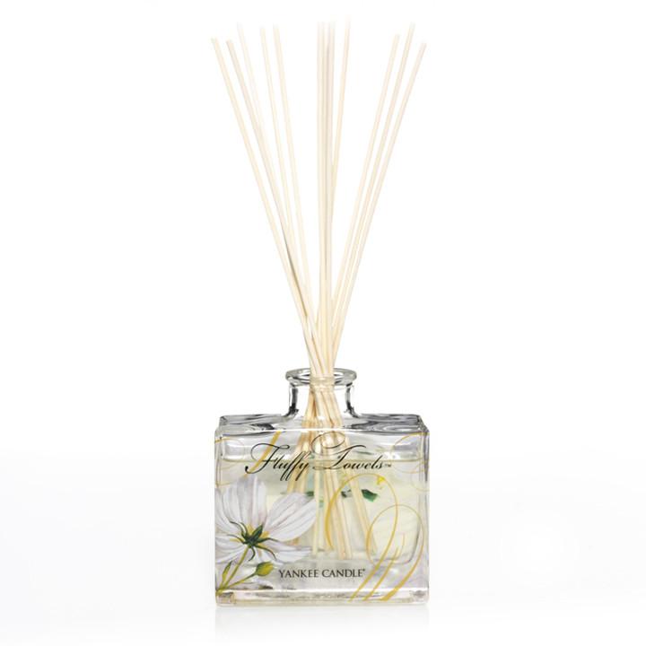 FLUFFY TOWEL -Yankee Candle- Reed Diffuser