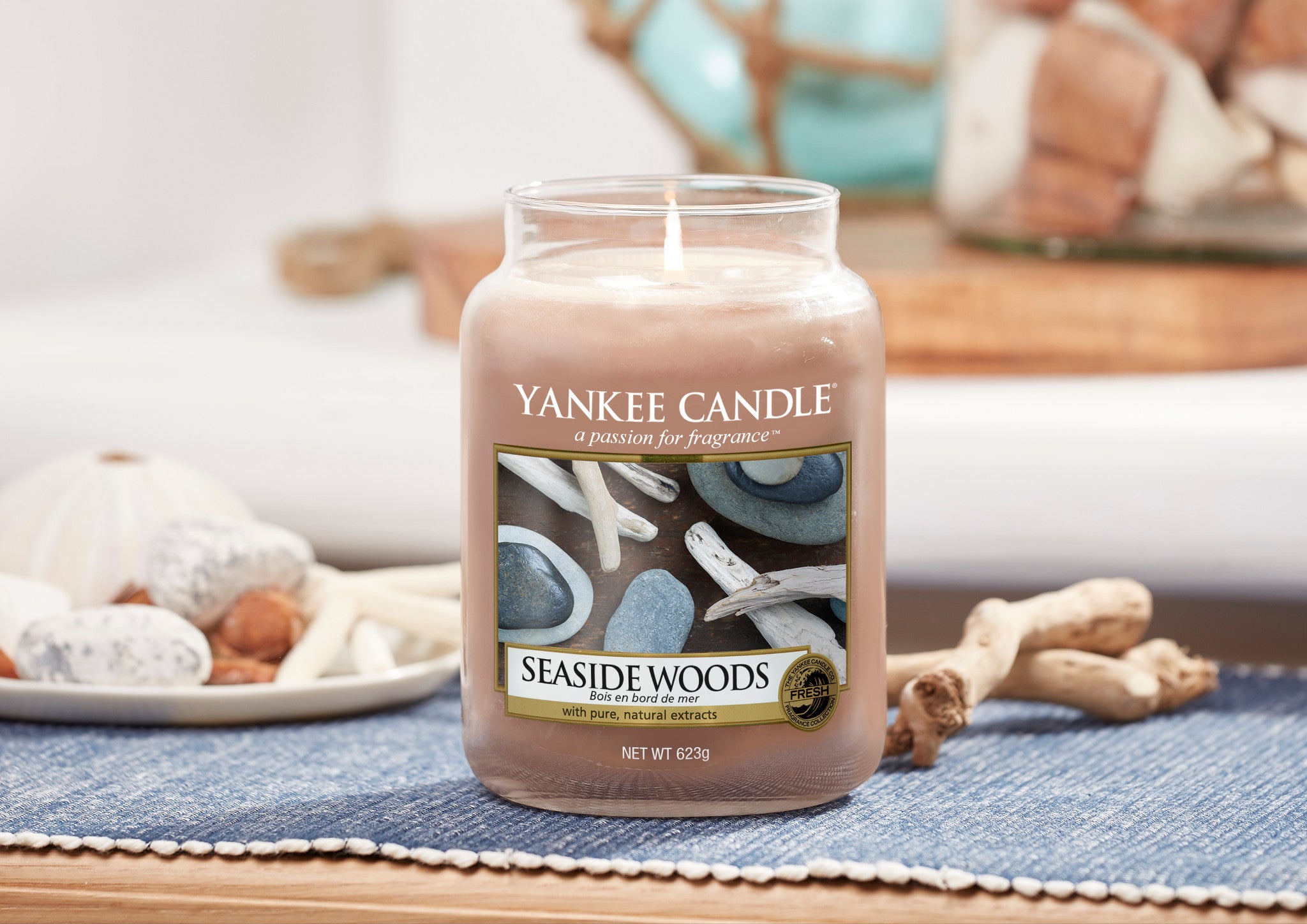SEASIDE WOODS -Yankee Candle- Giara Piccola – Candle With Care