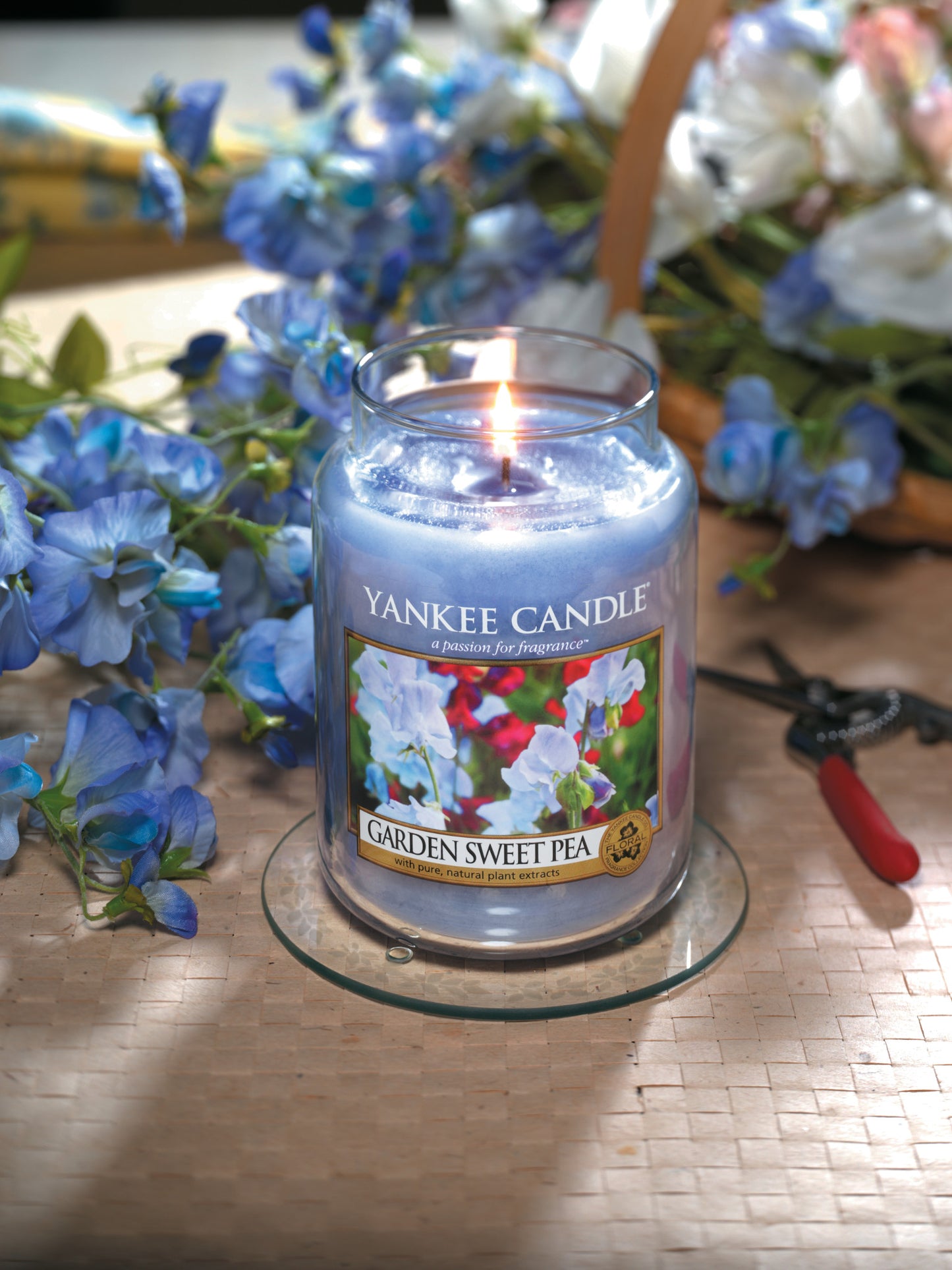 GARDEN SWEET PEA -Yankee Candle- Tea Light
