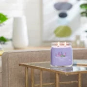 LILAC BLOSSOMS - SIGNATURE - Yankee Candle - Giara Media