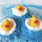POOL PARTY -Bomb Cosmetics- Bomba da Bagno